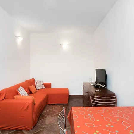 Garden Flat * Orosei